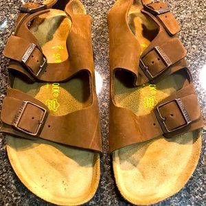 Birkenstock’s Men size 45